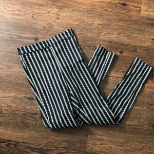 High-waisted stripes pants